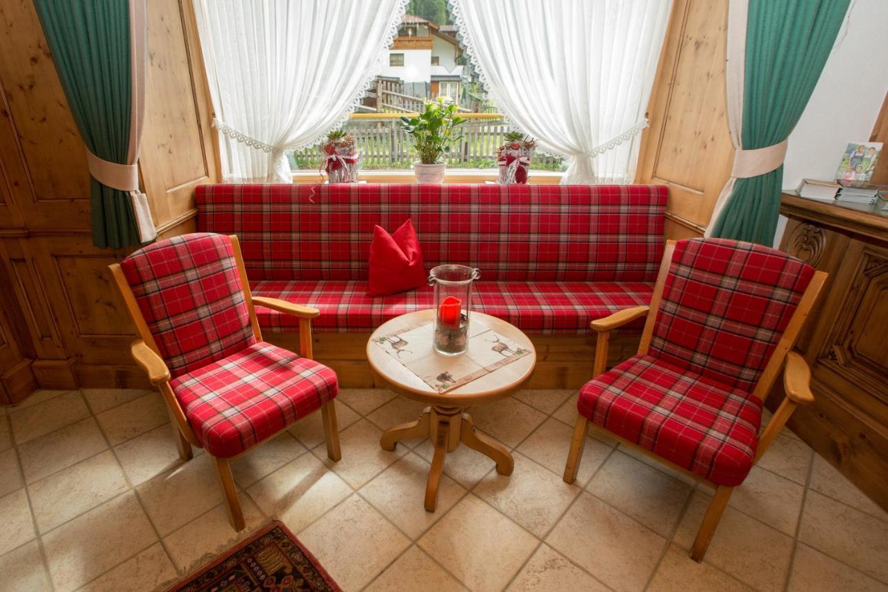 Hotel Jaegerhof 카우넬탈 외부 사진