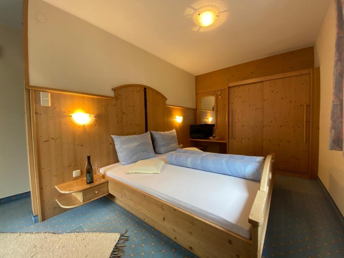 Hotel Jaegerhof 카우넬탈 외부 사진