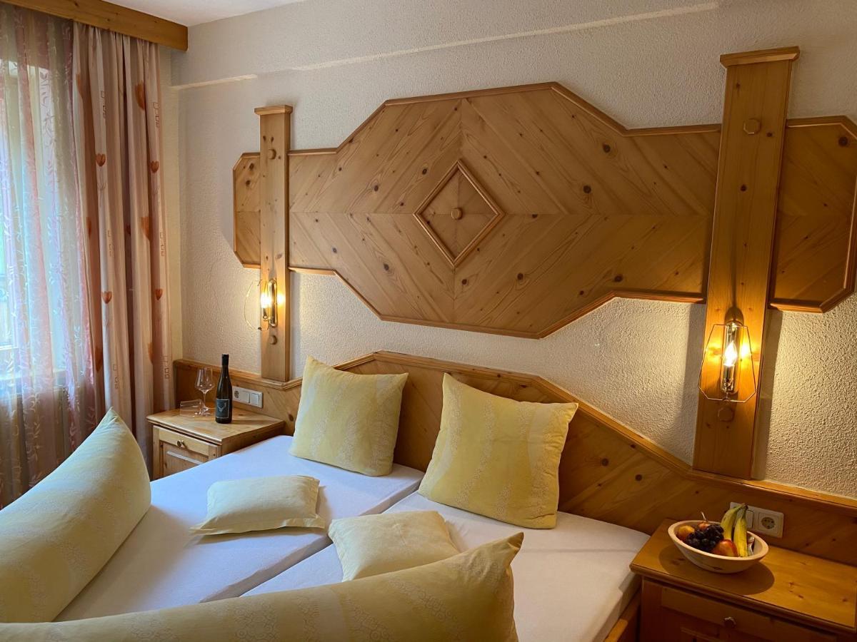 Hotel Jaegerhof 카우넬탈 외부 사진
