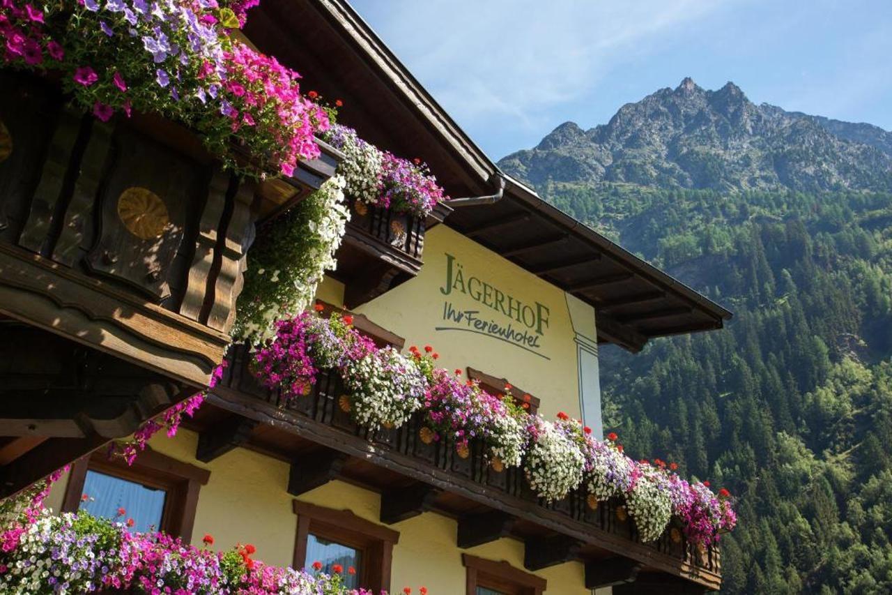 Hotel Jaegerhof 카우넬탈 외부 사진