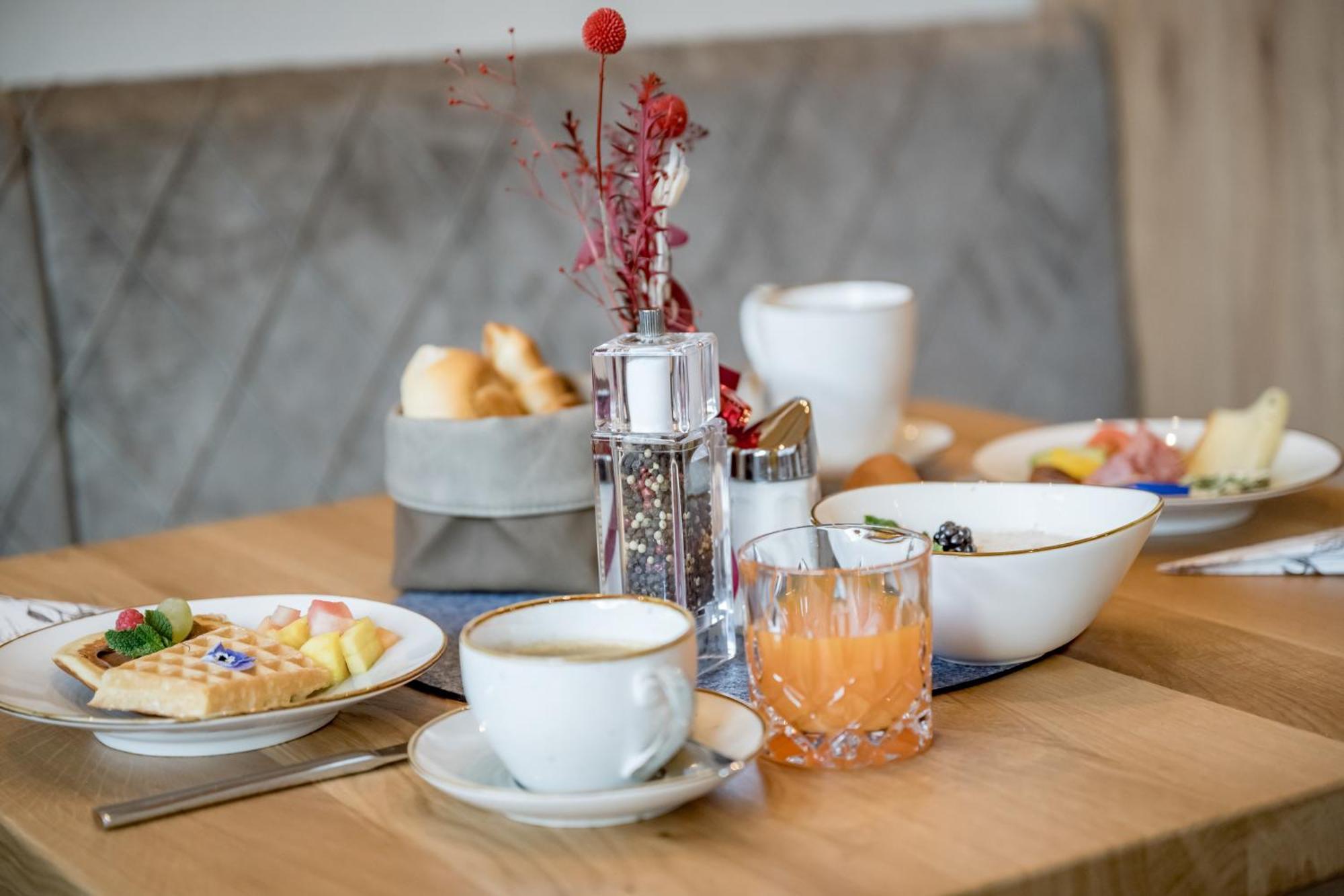 Hotel Jaegerhof 카우넬탈 외부 사진